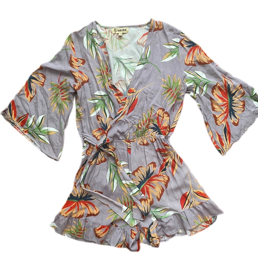Hawaiian romper